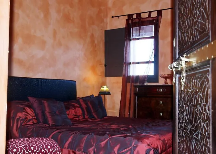 Meknes, 7 Au Village Naturiste Couple Only 3*